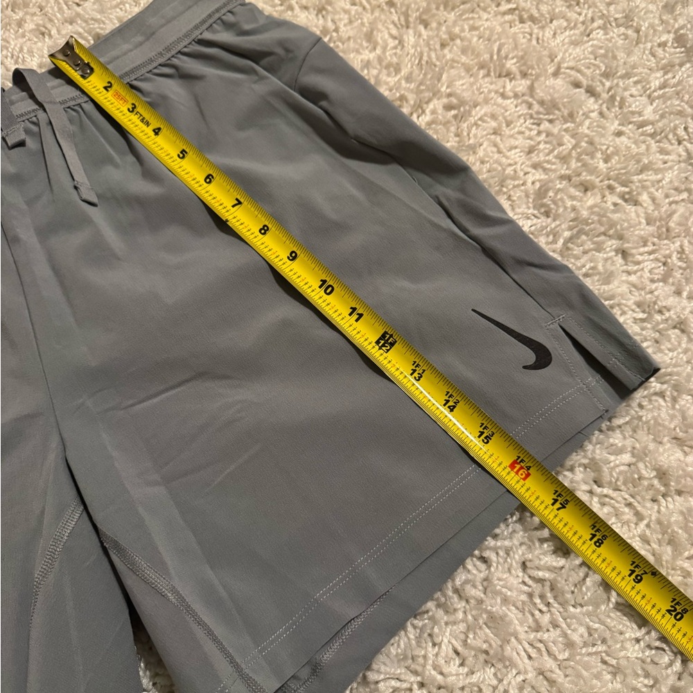 Men’s Nike Yoga Athletic Shorts - Picture 4 of 6